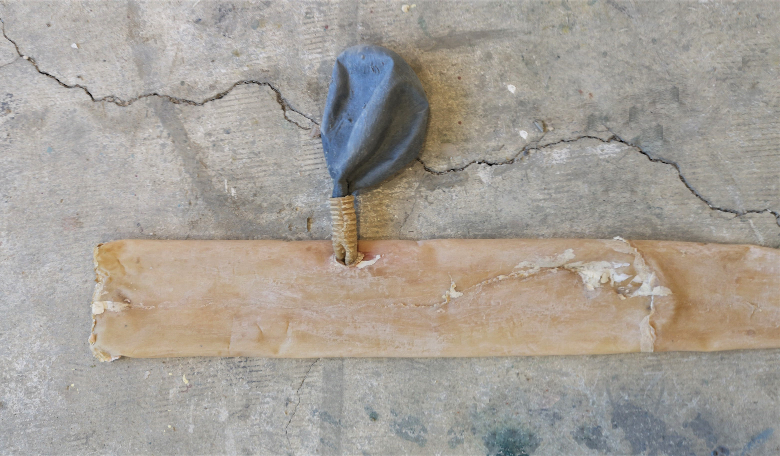 Annie Eliasson /utan titel / skulptur i latex / 2021