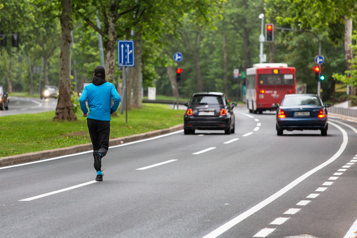 As Far as My Feet Will Carry Me! , drawing-event (durational performance) 2020 Photo M.Jankovic