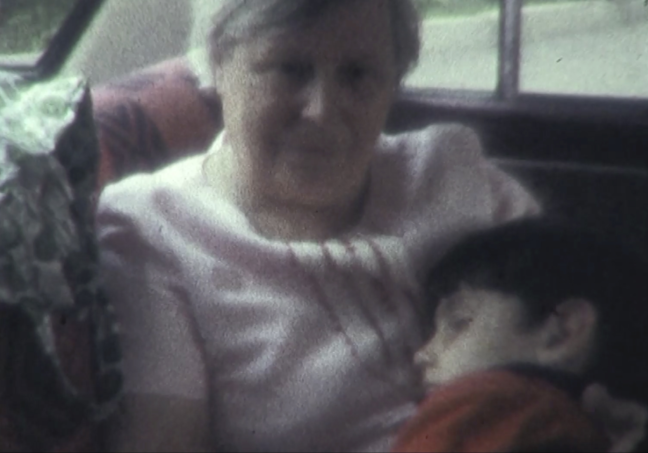 Stillbild ur filmen: Valentinas Dobrovas familj.
Foto: Vladimir Romanovski