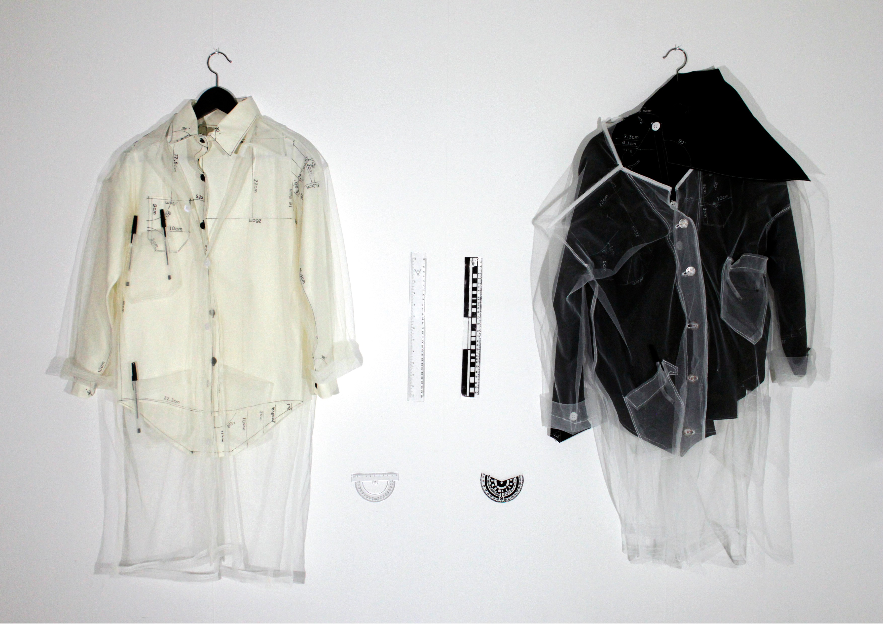 Ida Brattmo, Utopi/Entropi. Installation, blandmaterial, 2020.