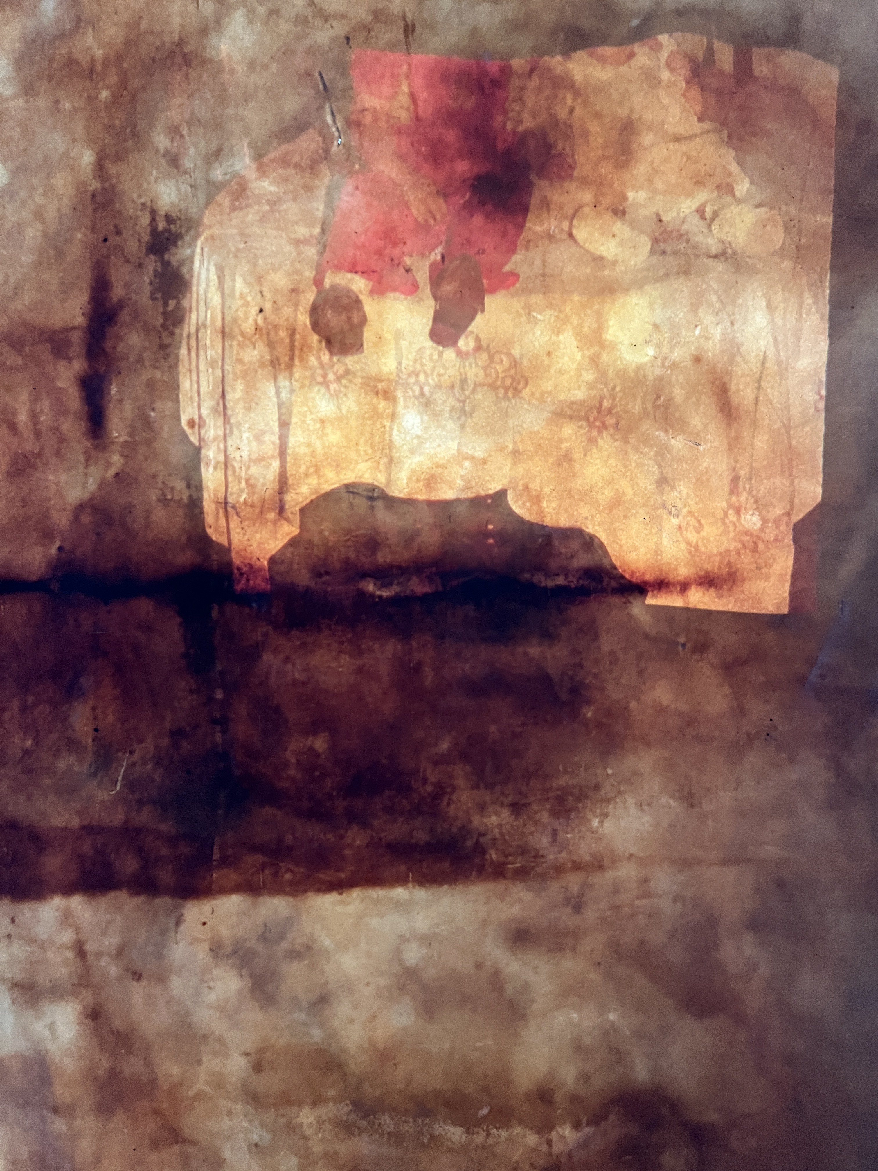 Leonela Lilja, Folded eyes. Hittat objekt och projektion, 2022.