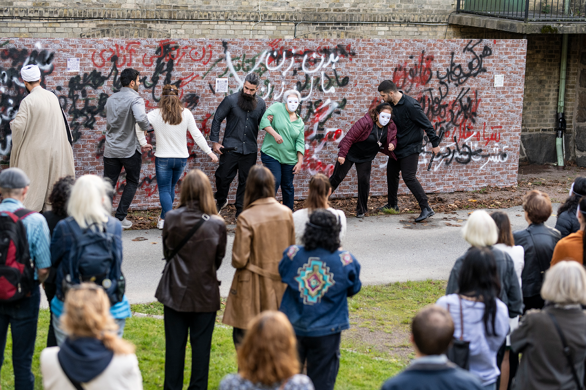 The Writings on the Wall - Azad Larki. Foto: Ellika Henrikson