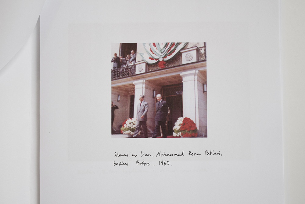 Sara Annsofidotter, Family Affair - Archive. Mapp / artist book, 2023