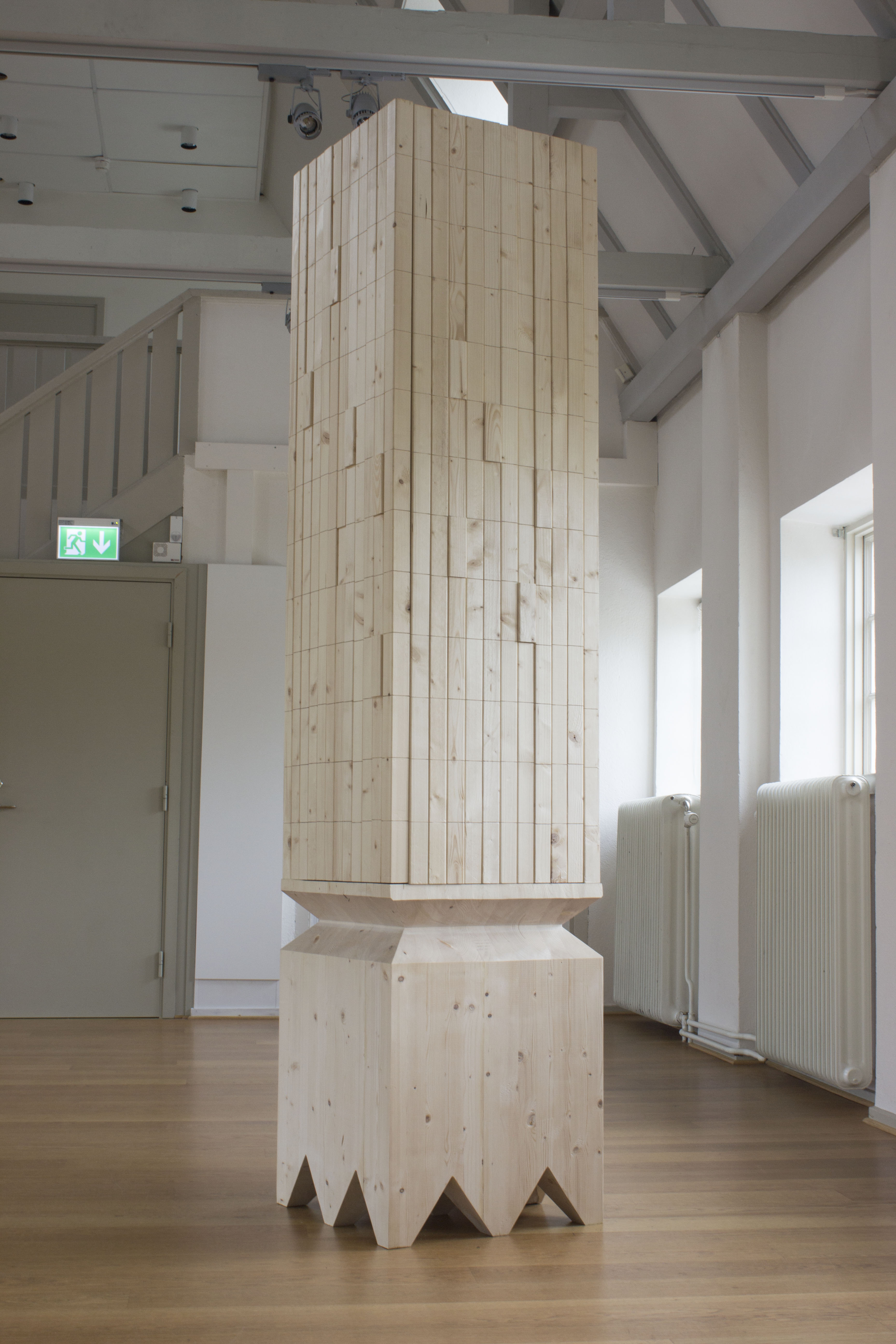 Erik Tylhammar Johansson, Leviathan. Granträ, 2023.